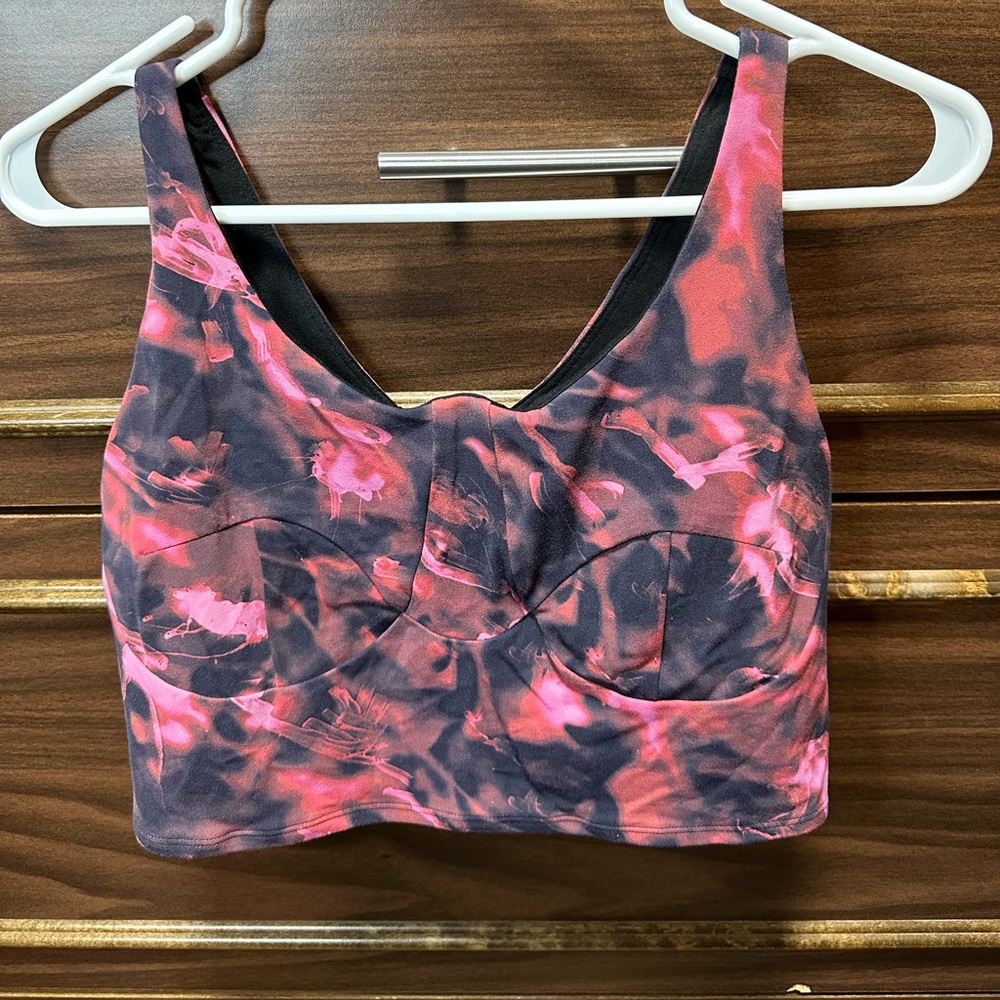 Lululemon Nulu Front-Darting Yoga Bra *Light Support, B/C Cup Size 12